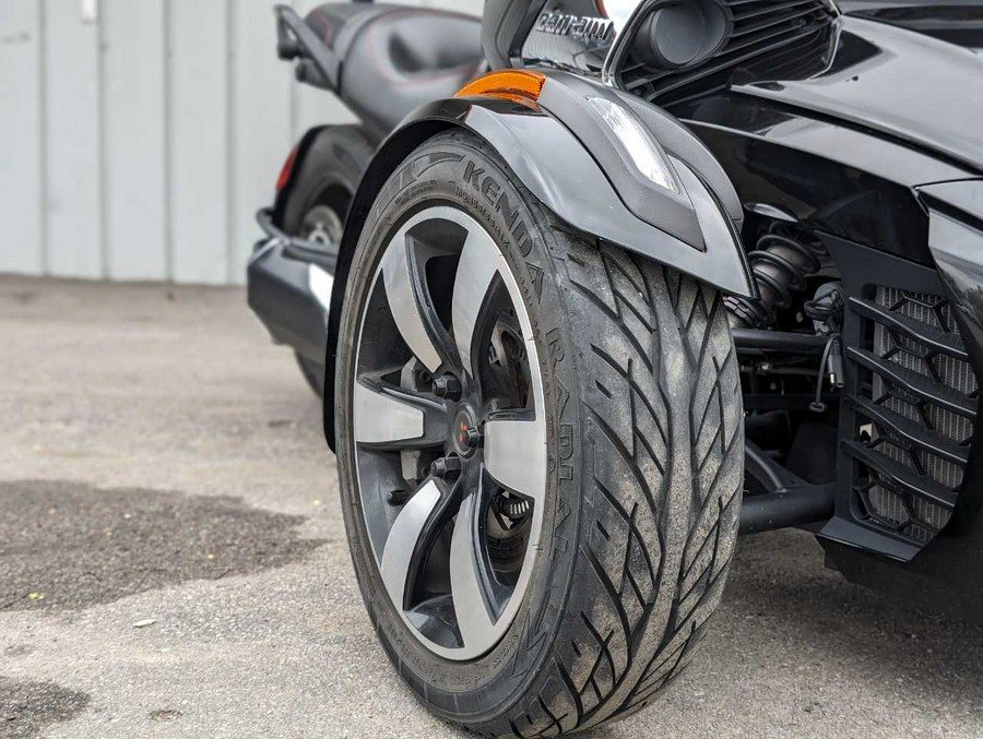 2015 Can-Am™ Spyder F3 S