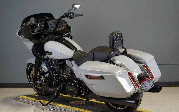 2024 Harley-Davidson® FLTRX - Road Glide®