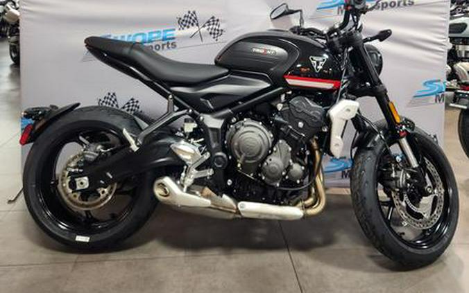 2024 Triumph Trident 660 Sapphire Black