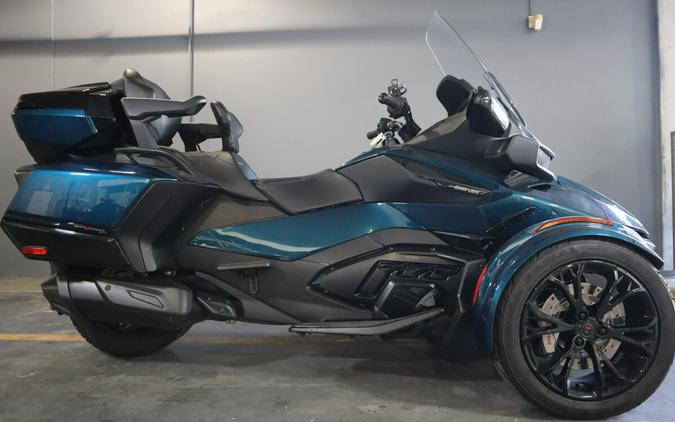 2023 Can-Am Spyder RT Review [Celebrating 2023 IFRD]