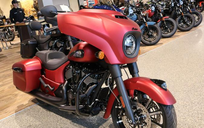 2024 Indian Motorcycle® Chieftain® Dark Horse® Sunset Red Smoke