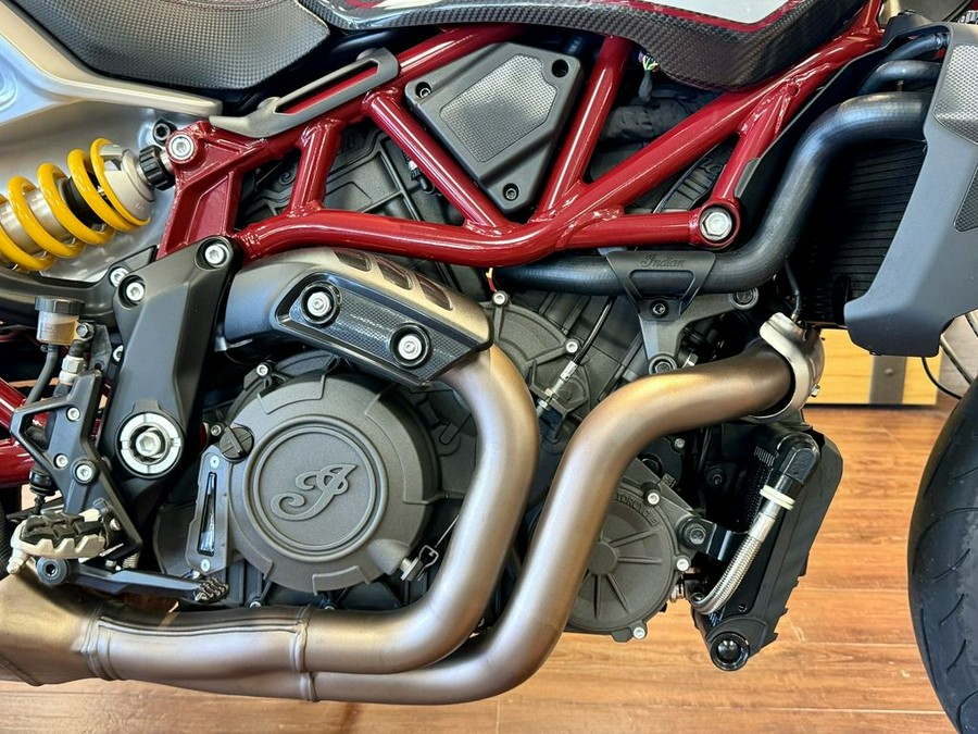 2022 Indian Motorcycle® FTR R Carbon Carbon Fiber