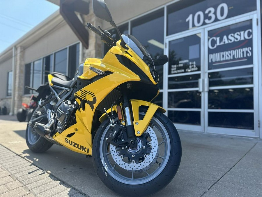 2024 Suzuki GSX-8R