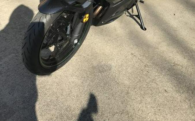 2023 Kawasaki Ninja® 400 KRT Edition