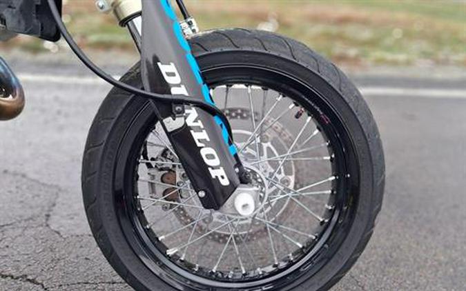 2022 Suzuki DR-Z400SM