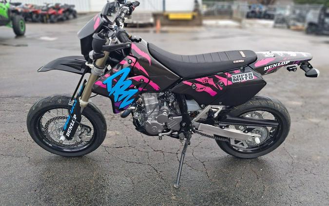 2022 Suzuki DR-Z400SM