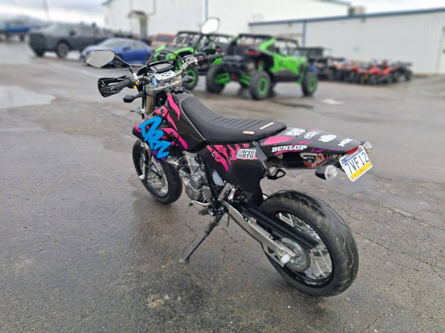 2022 Suzuki DR-Z400SM