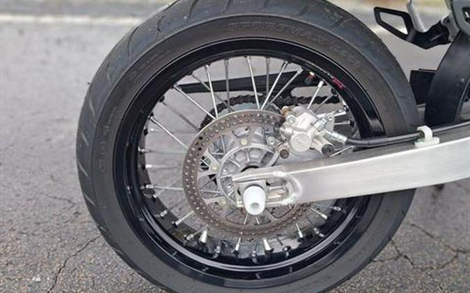 2022 Suzuki DR-Z400SM