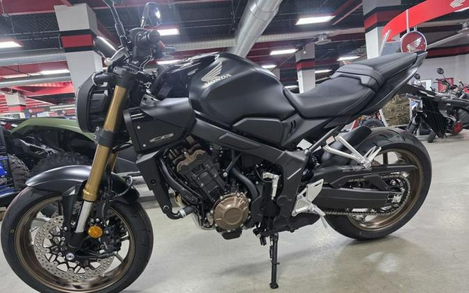 2026 Honda CB650R E-Clutch