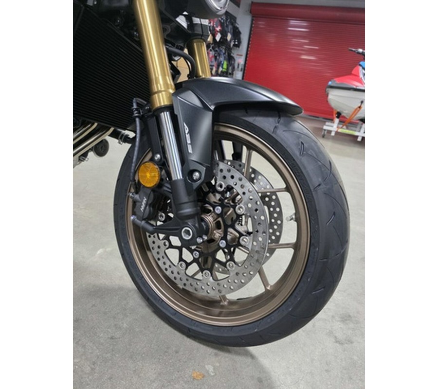 2026 Honda CB650R E-Clutch