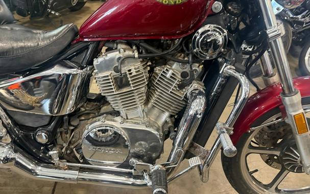 1986 Honda SHADOW VT 700