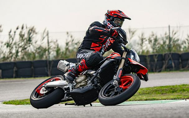 2025 Ducati [Off-Site Inventory] Hypermotard 698 Mono RVE