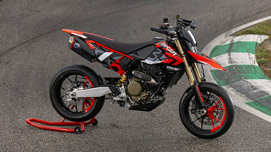 2025 Ducati [Off-Site Inventory] Hypermotard 698 Mono RVE