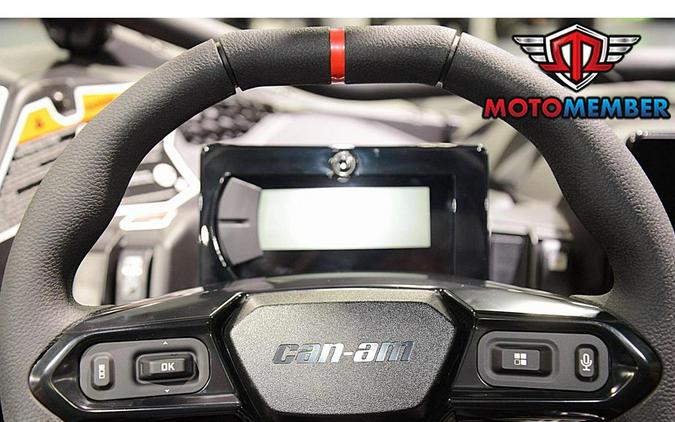 2026 Can-Am Maverick X3 X rc Turbo RR 72