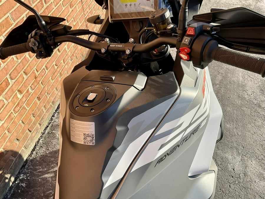 2024 KTM Super Adventure 1290 S