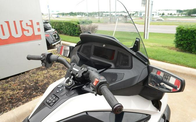 2020 Can-Am Spyder RT Base