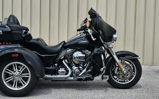 2014 Harley-Davidson Trike FLHTCUTG - Tri Glide Ultra