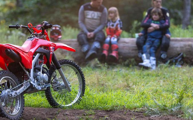 2027 Honda® CRF125F Big Wheel