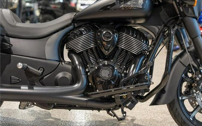 2024 Indian Motorcycle® Chieftain® Dark Horse® w/Powerband Audio Pkg Black Smoke