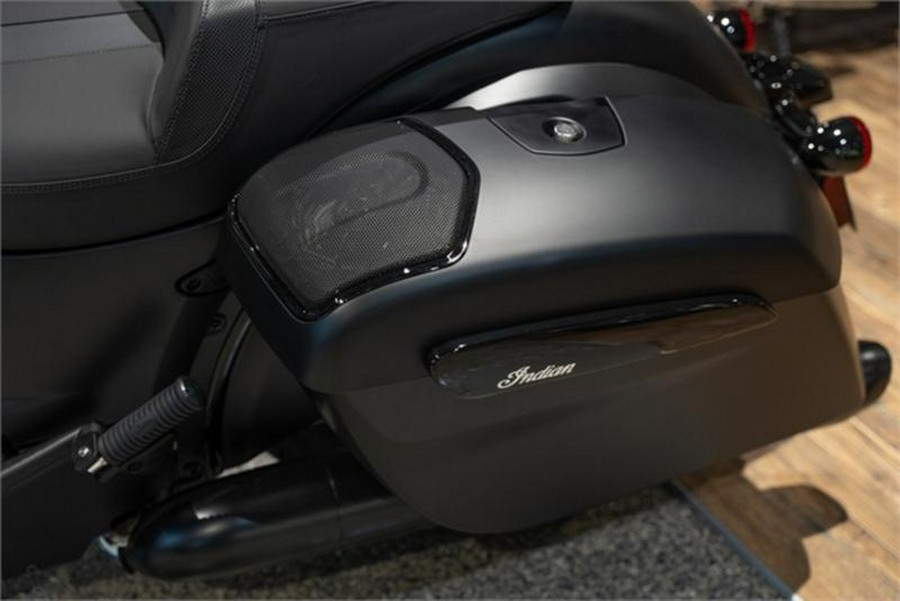 2024 Indian Motorcycle® Chieftain® Dark Horse® w/Powerband Audio Pkg Black Smoke