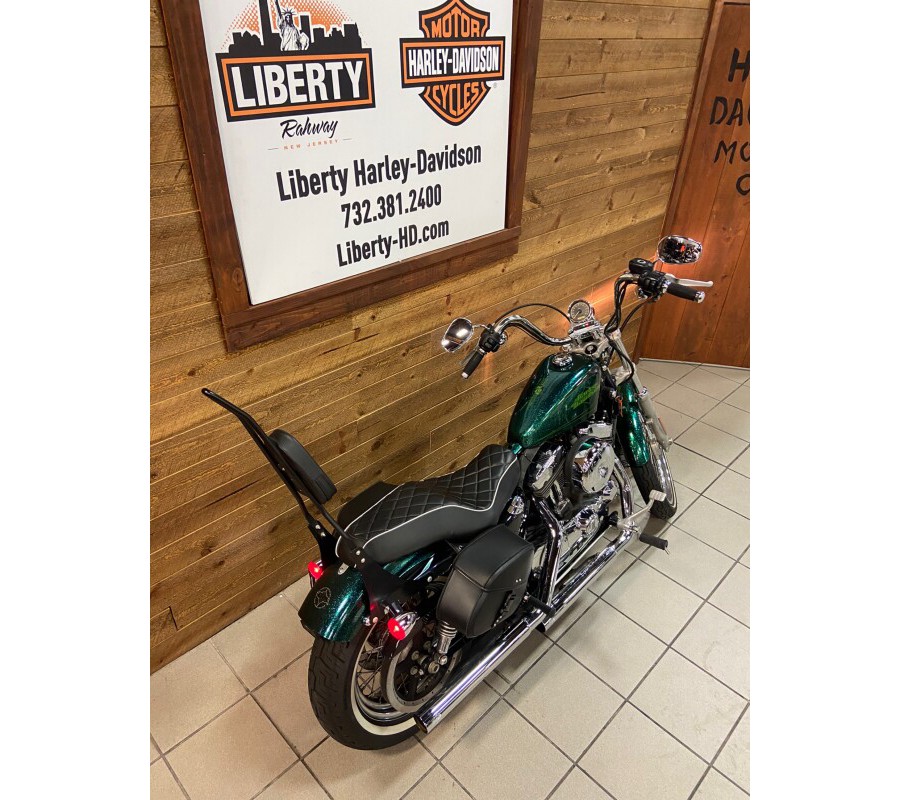 2013 Harley-Davidson® Seventy-Two® Hard Candy Lucky Green Flake