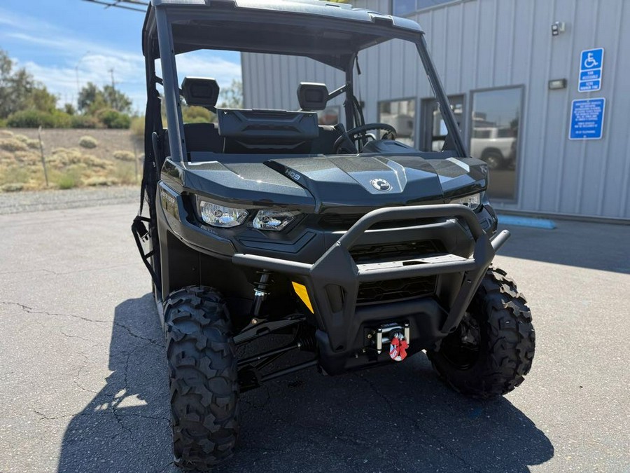 2025 Can-Am Defender XT HD9 Stealth Black