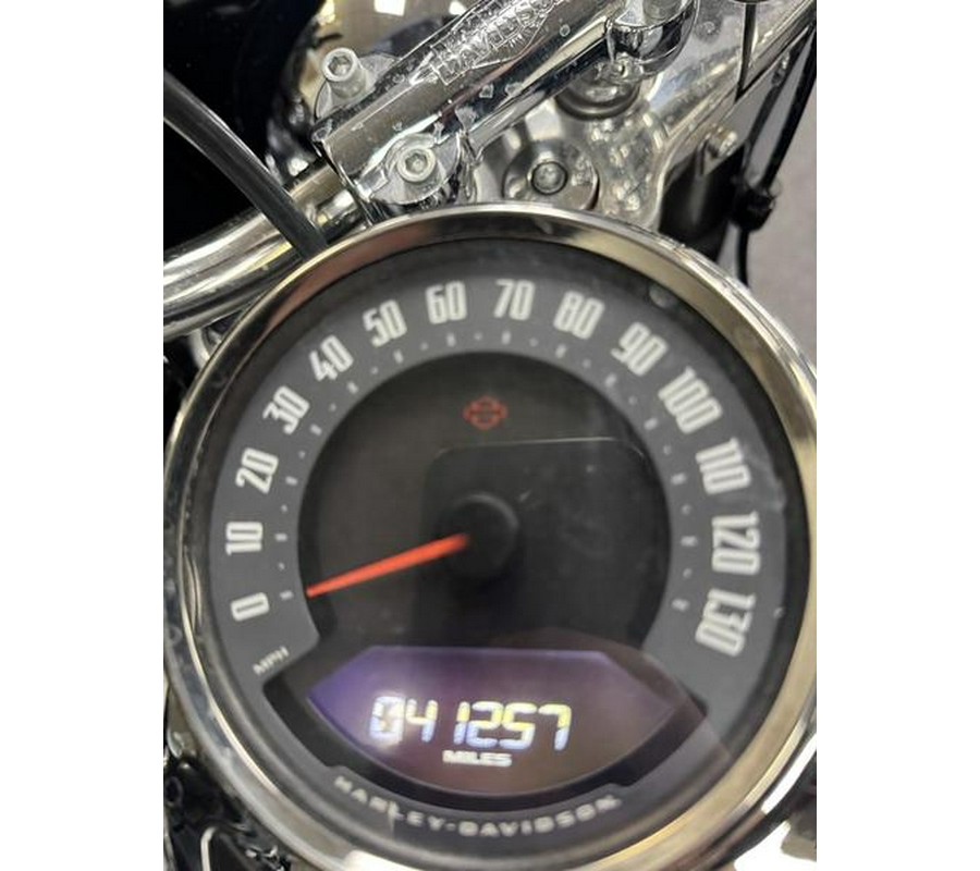 2024 Harley-Davidson® FLHCS - Heritage Classic