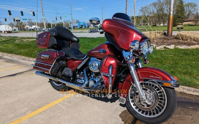 2009 Harley-Davidson® FLHTCU - Ultra Classic® Electra Glide®