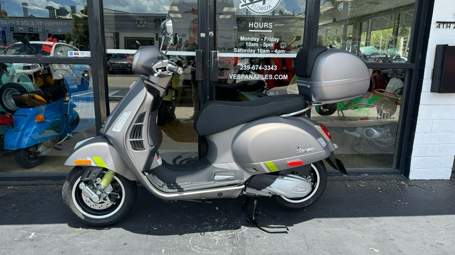 2024 Vespa GTS Super 300 Tech