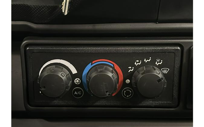 2026 Can-Am Defender LIMITED CAB HD11 Accessorized Demonstrator