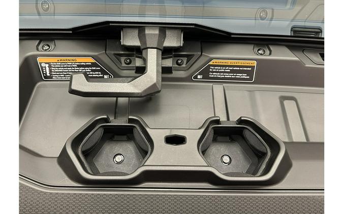 2026 Can-Am Defender LIMITED CAB HD11 Accessorized Demonstrator