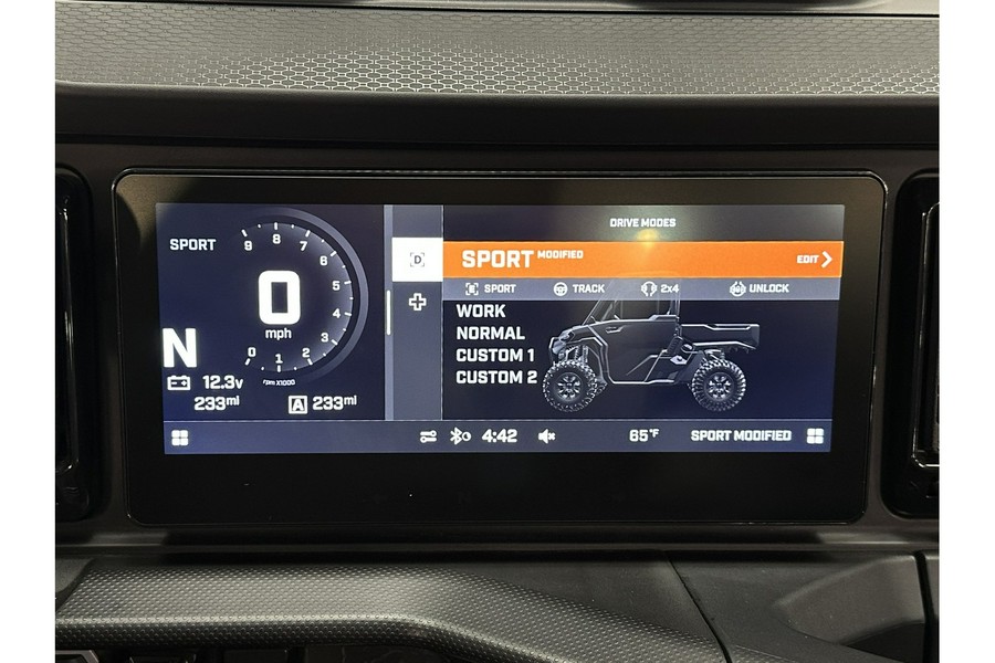 2026 Can-Am Defender LIMITED CAB HD11 Accessorized Demonstrator