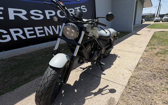 2026 Honda Rebel 300 E-Clutch