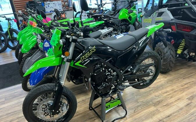 2023 Kawasaki KLX230SM Review [A Dozen Fast Facts]