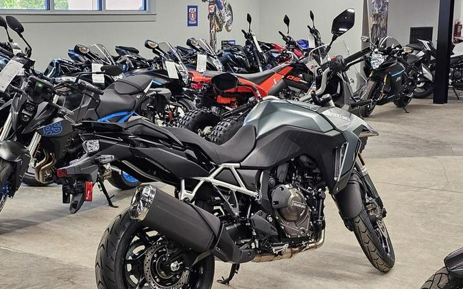 2024 Suzuki V-Strom 800