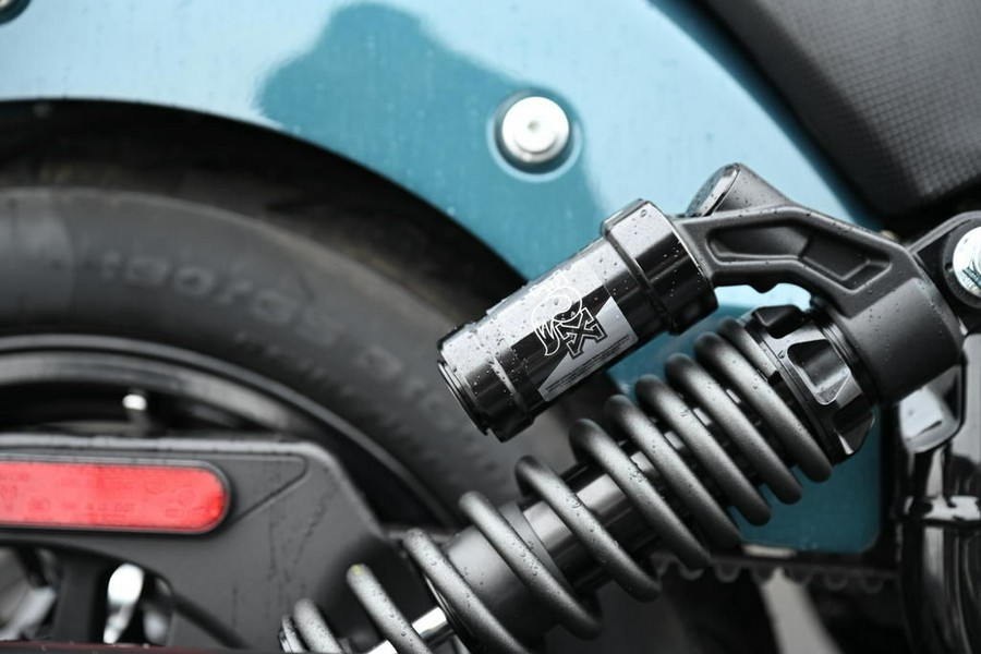 2025 Indian Motorcycle® Sport Chief Cascade Green Metallic