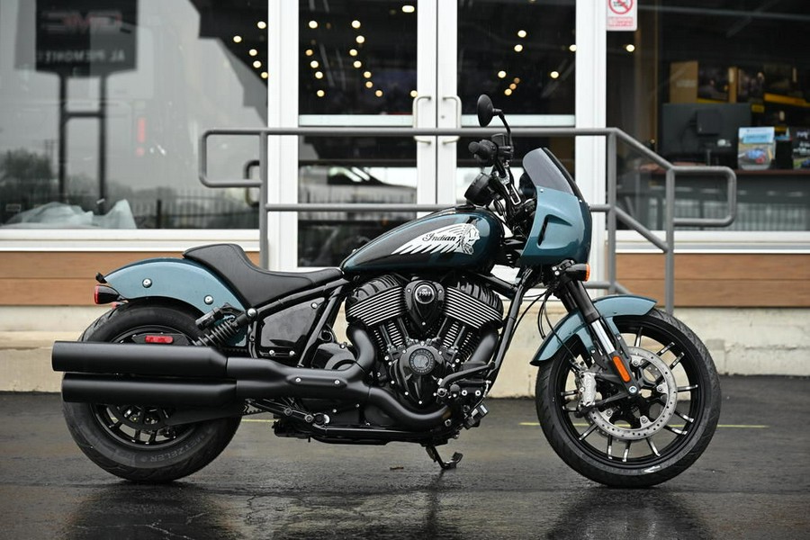 2025 Indian Motorcycle® Sport Chief Cascade Green Metallic