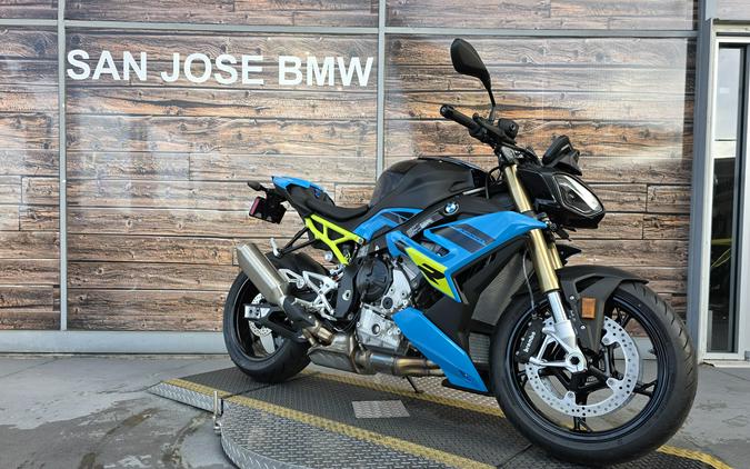 2026 BMW S 1000 R