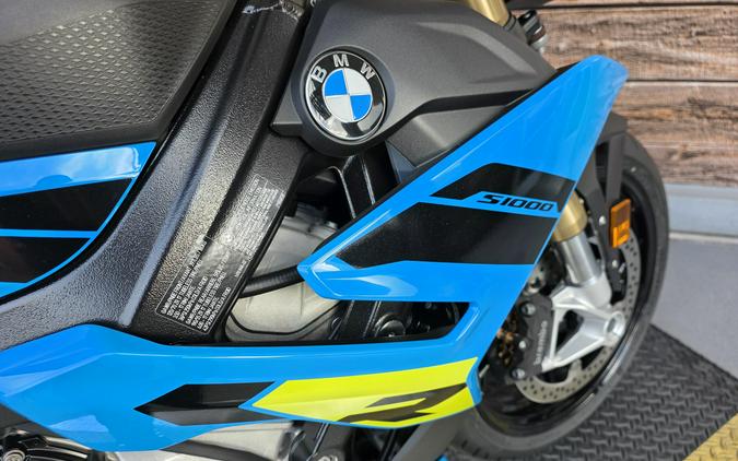 2026 BMW S 1000 R