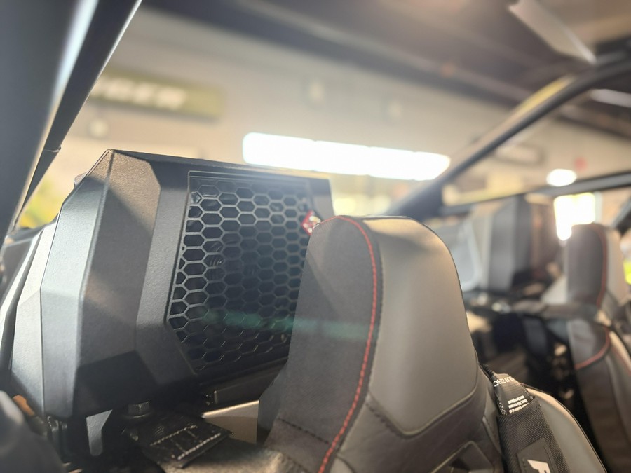 2026 Polaris RZR PRO R 4 ULTIMATE GHOST WHITE METALLIC Ultimate