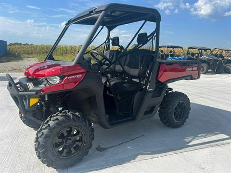 2024 Can-Am Defender XT HD10