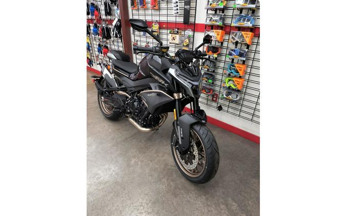 2024 CFMOTO 800 NK ZIRCON BLACK