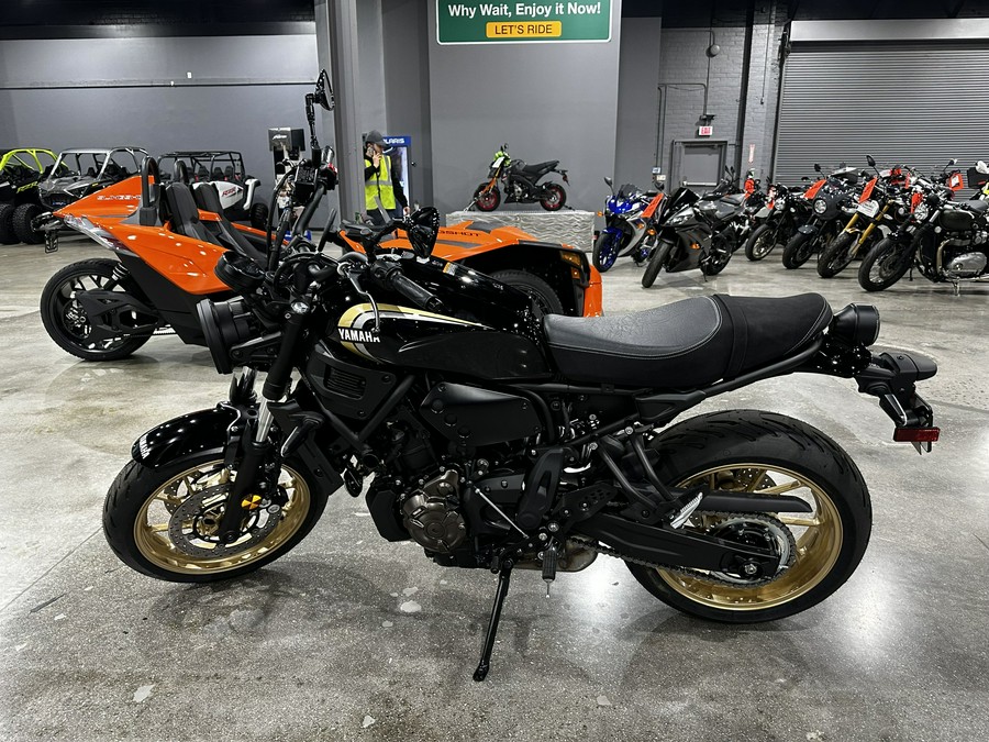 2024 Yamaha XSR700