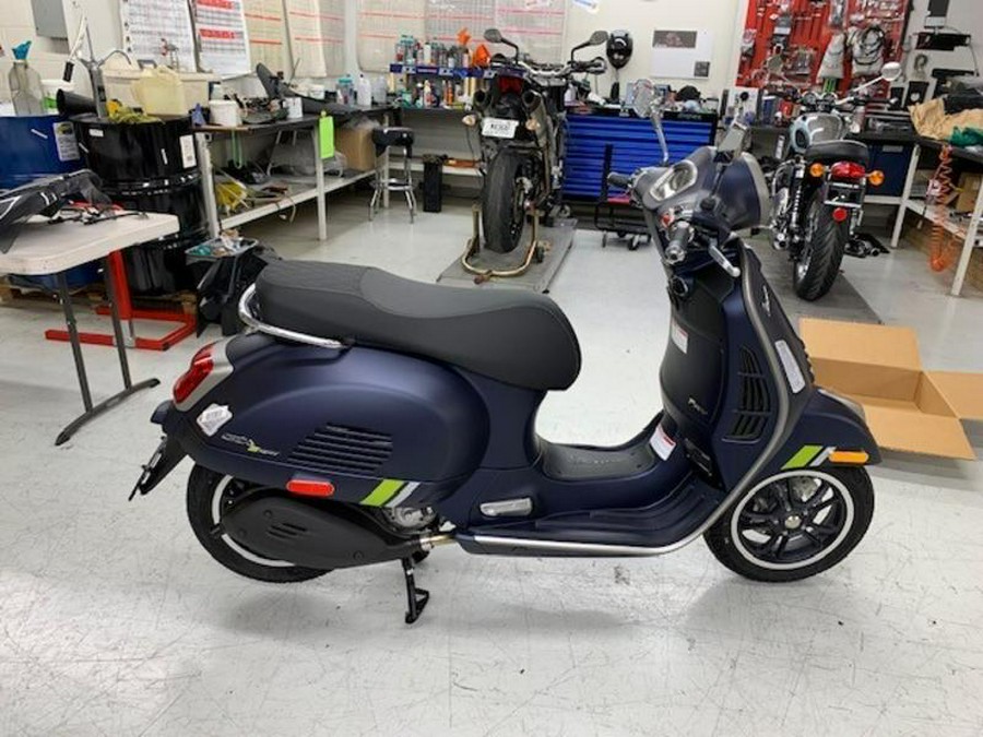 2024 Vespa GTS 300 Supertech - Blu energico Matt