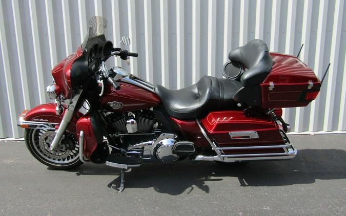 2009 Harley-Davidson® FLHTCU - Ultra Classic® Electra Glide®