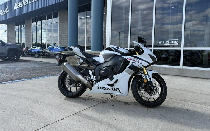 2025 Honda® CBR1000RR