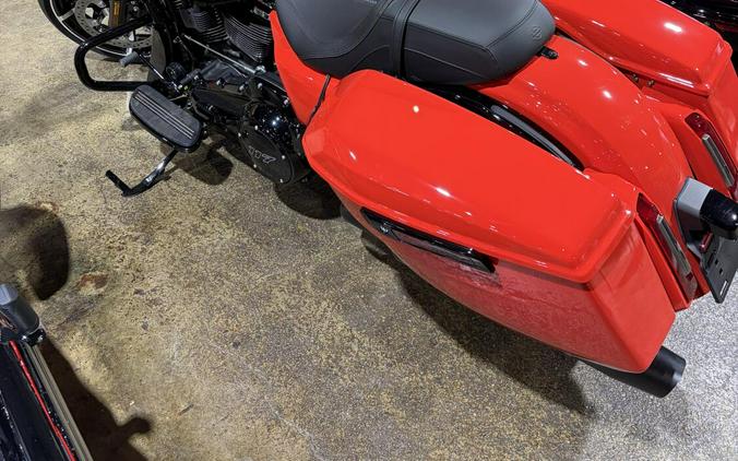 2026 Harley-Davidson Street Glide Blood Orange Black Trim