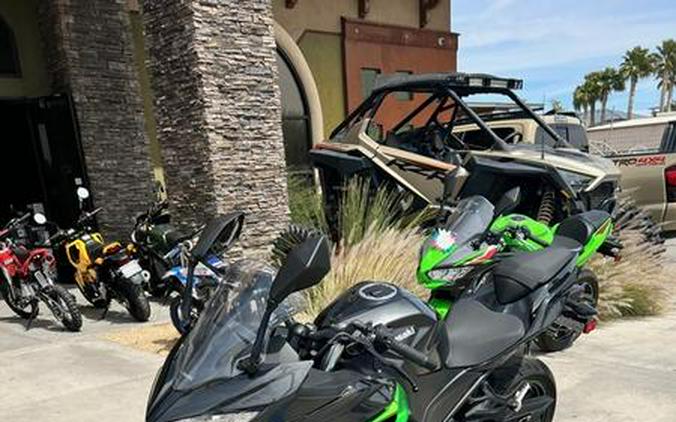 2023 Kawasaki Ninja® 400 KRT Edition