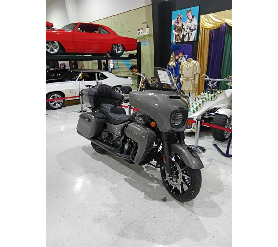 2025 Indian Motorcycle Roadmaster® Dark Horse® with PowerBand Audio Package