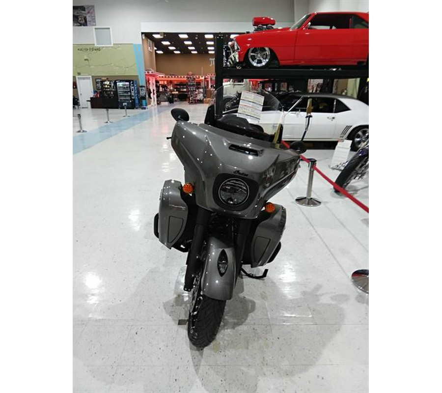 2025 Indian Motorcycle Roadmaster® Dark Horse® with PowerBand Audio Package